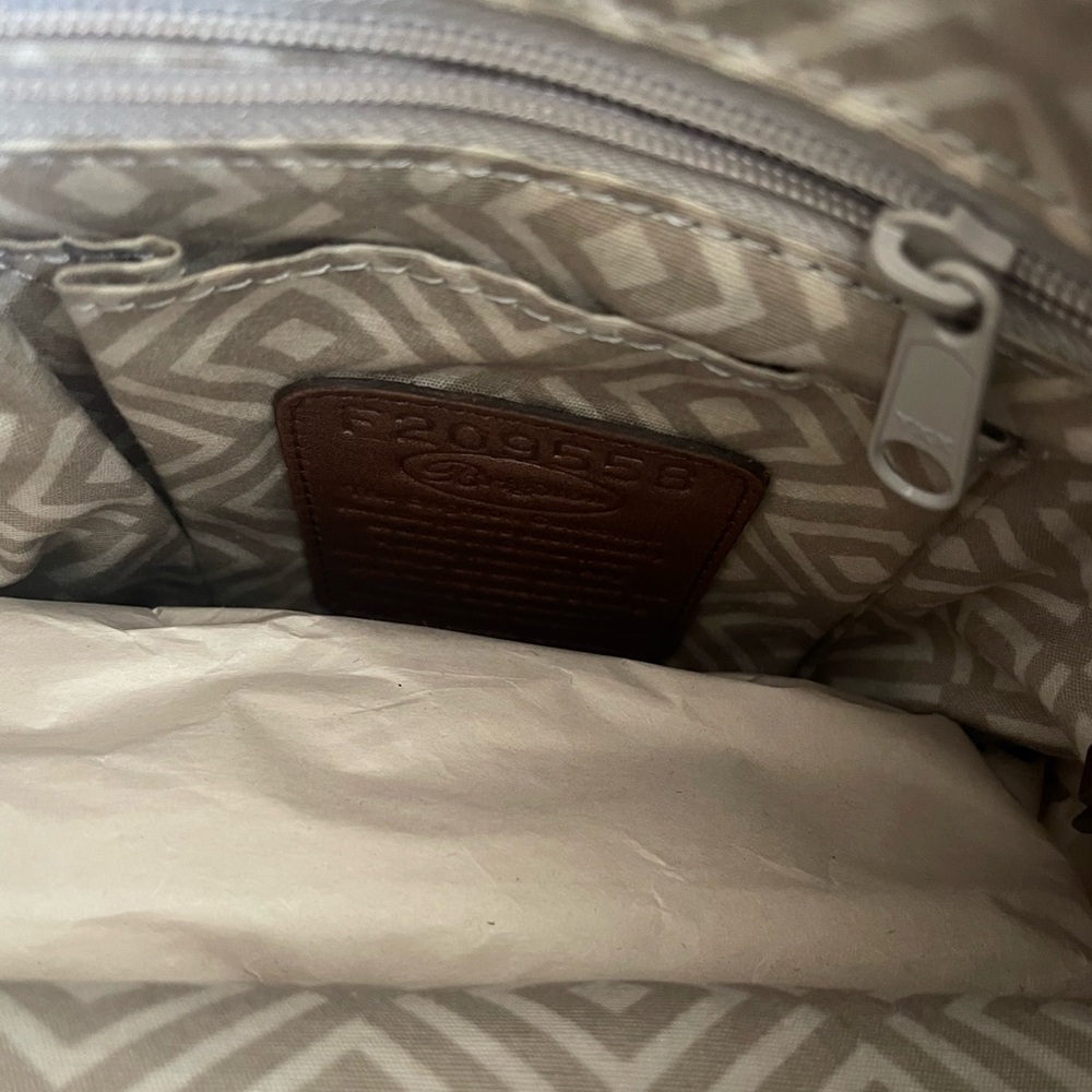 Brighton Handbag - Picture 4 of 5
